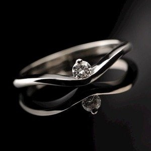 Pierścionek z brylantem ID 304
