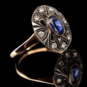 Pierścionek z szafirem i brylantami - stara Markiza ID 339