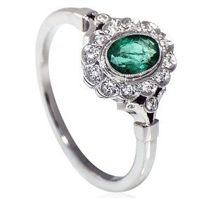 Oryginalny pierścionek z białego złota ID 419 ze szmaragdem