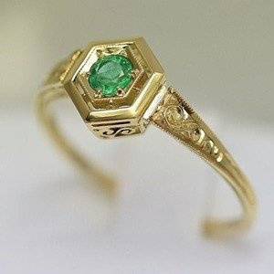 Pierścionek ze szmaragdem ID 315